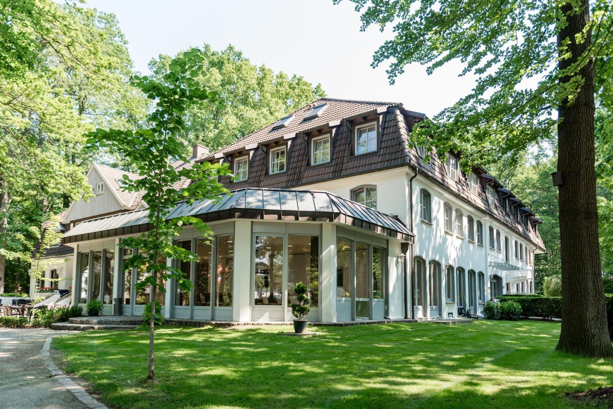 Hotel Muennich Munster  Bagian luar foto